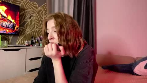Tanesha online show from April 18, 2026, 2:32 pm