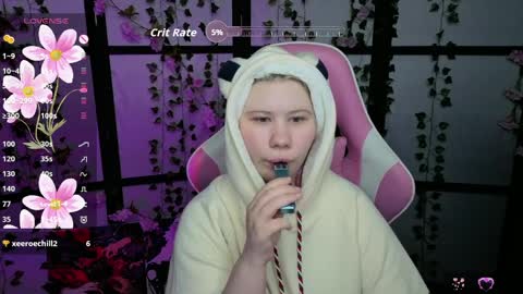 kitsune_little online show from April 8, 2026, 11:37 pm