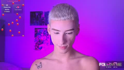 Snapshot of kitsuneplay_ chatting on July 15, 2026, 1:11 am Salvatore online show from July 15, 2026, 1:11 am