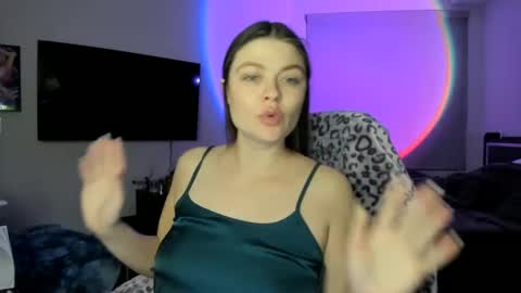 Serina Chan online show from January 26, 2025, 5:02 am