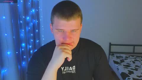 Vlad online show from November 26, 2025, 3:51 am