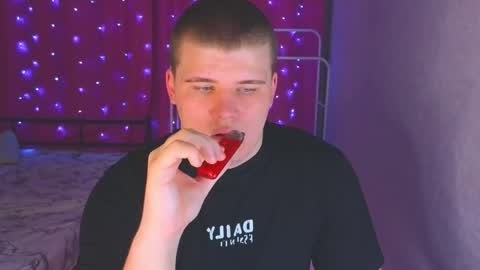 Vlad online show from April 16, 2026, 9:39 pm