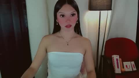 Snapshot of kitteylovesyou chatting on November 5, 2025, 12:32 am KITTY online show from November 5, 2025, 12:32 am