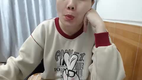 kitti_baby2x online show from January 19, 2026, 2:04 am