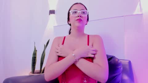 Kitti Love 3 online show from January 12, 2026, 7:30 pm