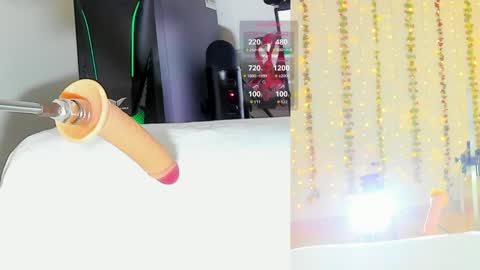 Kitty online show from March 29, 2026, 10:04 am