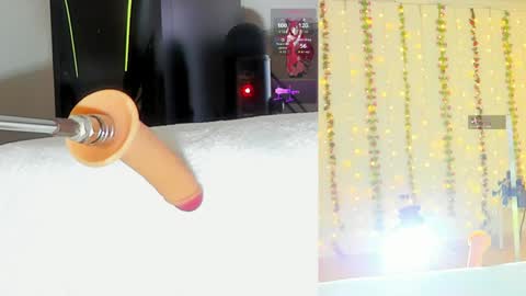 Kitty online show from April 17, 2026, 10:07 am