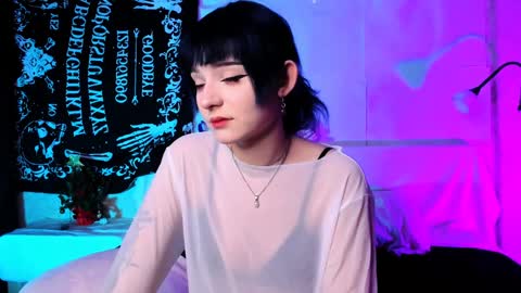 kitty_bang online show from February 2, 2025, 1:41 pm