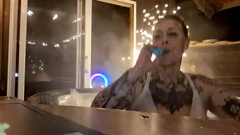 Snapshot of kitty_bang_bang chatting on June 20, 2026, 5:10 am kitty_bang_bang online show from June 20, 2026, 5:10 am