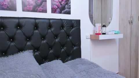 Snapshot of kitty_f00x chatting on June 25, 2026, 7:40 pm kitty_f00x online show from June 25, 2026, 7:40 pm