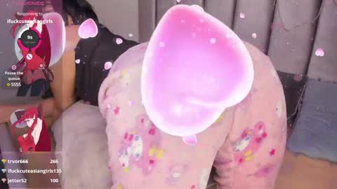 Snapshot of kitty_gang chatting on January 25, 2025, 6:12 am Camila online show from January 25, 2025, 6:12 am