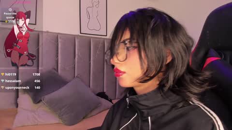 Snapshot of kitty_gang chatting on January 28, 2025, 8:25 am Camila online show from January 28, 2025, 8:25 am