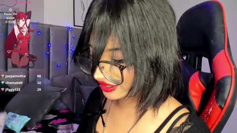 Snapshot of kitty_gang chatting on January 29, 2025, 6:22 am Camila online show from January 29, 2025, 6:22 am