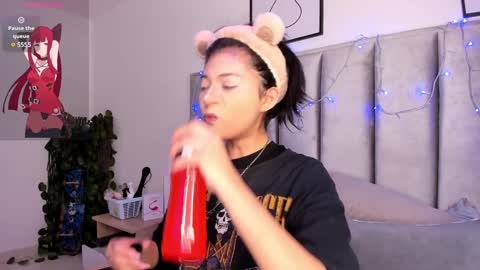 Snapshot of kitty_gang chatting on January 30, 2025, 3:00 am Camila online show from January 30, 2025, 3:00 am