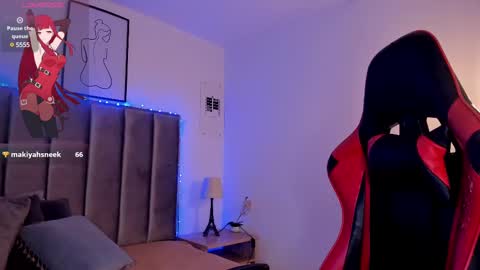 Snapshot of kitty_gang chatting on February 12, 2025, 3:18 am Camila online show from February 12, 2025, 3:18 am