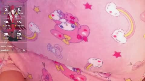 Snapshot of kitty_gang chatting on February 18, 2025, 8:49 am Camila online show from February 18, 2025, 8:49 am