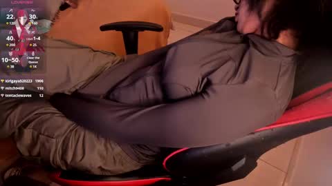 Snapshot of kitty_gang chatting on March 10, 2025, 8:48 am Camila online show from March 10, 2025, 8:48 am