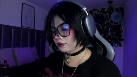 Snapshot of kitty_gang chatting on July 2, 2026, 1:05 am Camila online show from July 2, 2026, 1:05 am