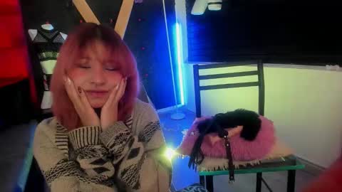 Snapshot of kitty_gang_ chatting on February 10, 2026, 1:15 pm kitty_gang_ online show from February 10, 2026, 1:15 pm