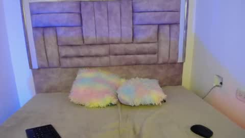 kitty_nara online show from March 16, 2026, 8:02 pm