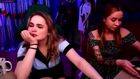 kitty_pantera online show from November 7, 2025, 11:32 am