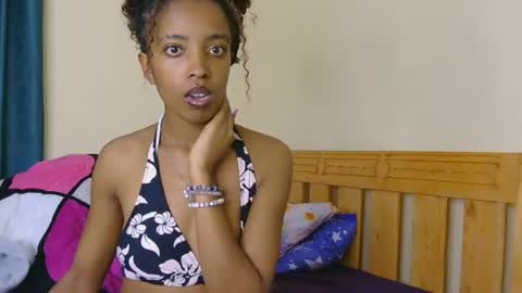 Snapshot of kitty_piee chatting on June 18, 2026, 9:47 am sugar plum online show from June 18, 2026, 9:47 am