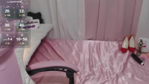 kitty for you online show from September 14, 2025, 2:33 am