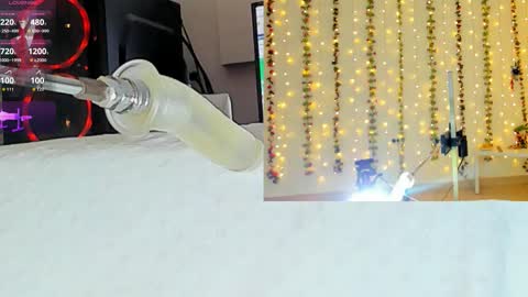 Snapshot of kitty_rosse__ chatting on September 13, 2025, 10:26 am kitty_rosse__ online show from September 13, 2025, 10:26 am