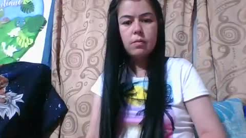 Snapshot of kitty_small69 chatting on May 11, 2026, 1:44 am kitty_small69 online show from May 11, 2026, 1:44 am