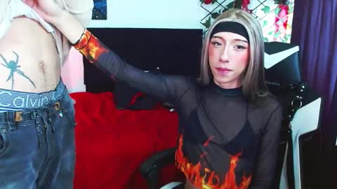 kitty_vaal online show from October 7, 2025, 7:11 pm