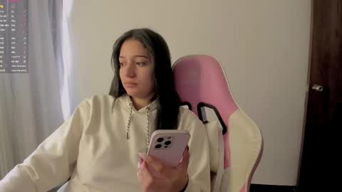 kitty online show from February 7, 2026, 6:44 pm