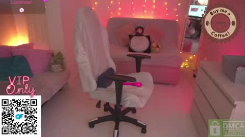 Snapshot of kittygrey chatting on May 26, 2026, 2:35 pm Samantha Grey online show from May 26, 2026, 2:35 pm