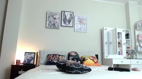 Isabel online show from February 8, 2025, 2:04 am