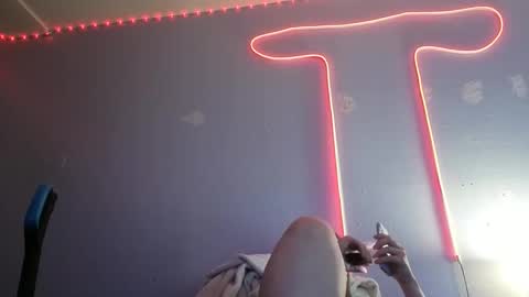 Snapshot of kittykat_1999 chatting on October 16, 2025, 8:59 am kittykat 1999 online show from October 16, 2025, 8:59 am