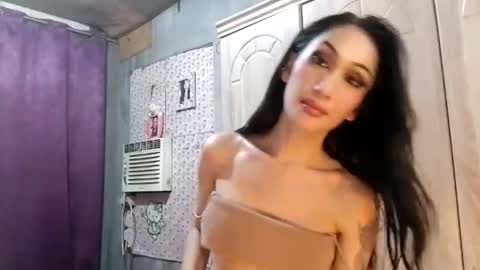 Katarena Latsveya online show from March 8, 2025, 10:13 pm