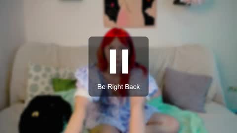 kittykriss_ online show from October 14, 2025, 3:07 am