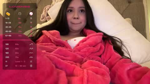 mia online show from October 23, 2025, 5:29 am