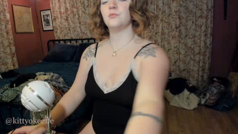 Miss Kitty OKeeffe online show from January 2, 2025, 2:33 am