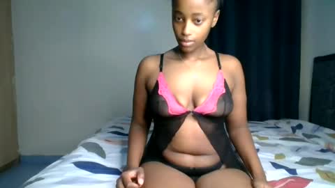Kittypettite online show from July 12, 2026, 7:32 am