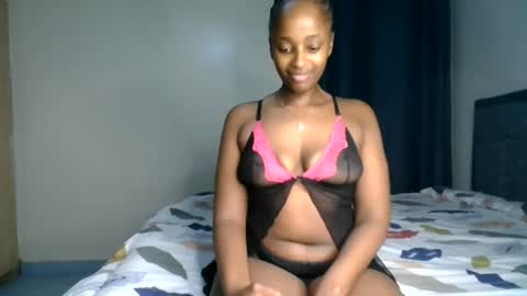 Kittypettite online show from July 18, 2026, 5:39 pm