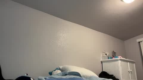 kittypurr79 online show from October 18, 2025, 3:42 am