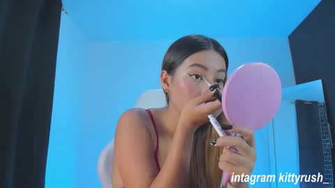 kitty online show from February 9, 2026, 11:42 pm