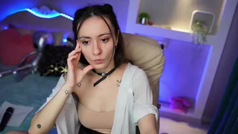 Snapshot of kittyslina chatting on March 9, 2025, 5:00 am kittyslina online show from March 9, 2025, 5:00 am