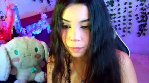 Kittyuwu  online show from October 6, 2025, 6:38 pm