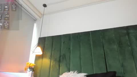 K I T T Y Y  online show from October 30, 2025, 8:20 pm