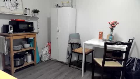 Kittyymaze online show from January 17, 2026, 11:48 am