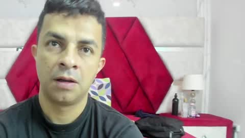 Luisa y Jairo online show from April 17, 2026, 12:30 pm