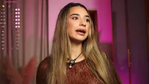 Erika online show from October 12, 2025, 5:01 pm