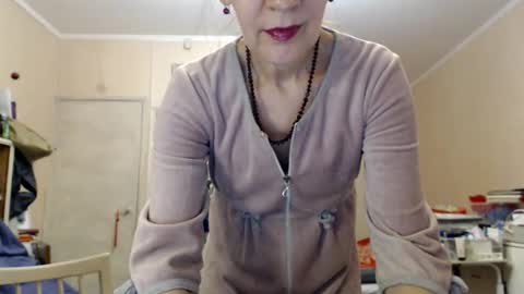 KiuminBerry online show from December 25, 2024, 2:02 pm