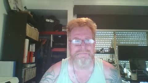 Snapshot of kiwi_boss61 chatting on November 18, 2025, 12:05 am kiwi_boss61 online show from November 18, 2025, 12:05 am